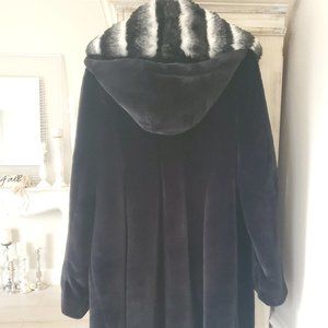 Dennis Basso Faux fur coat